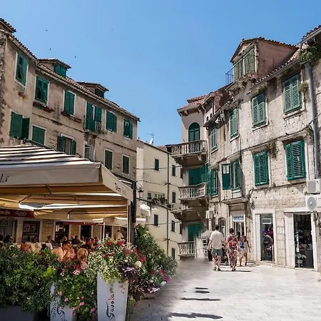Modern In Split, 8min From Beach Apartamento Split