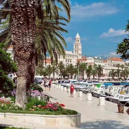 Apartamento Modern In Split, 8min From Beach Split